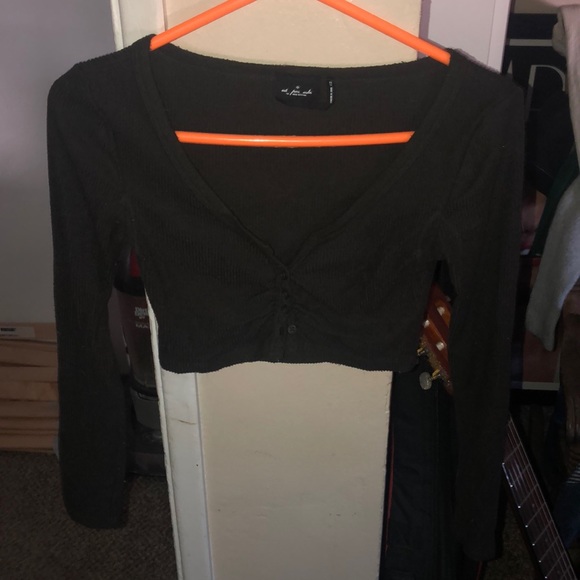 Urban Outfitters Tops - Cropped Black Top